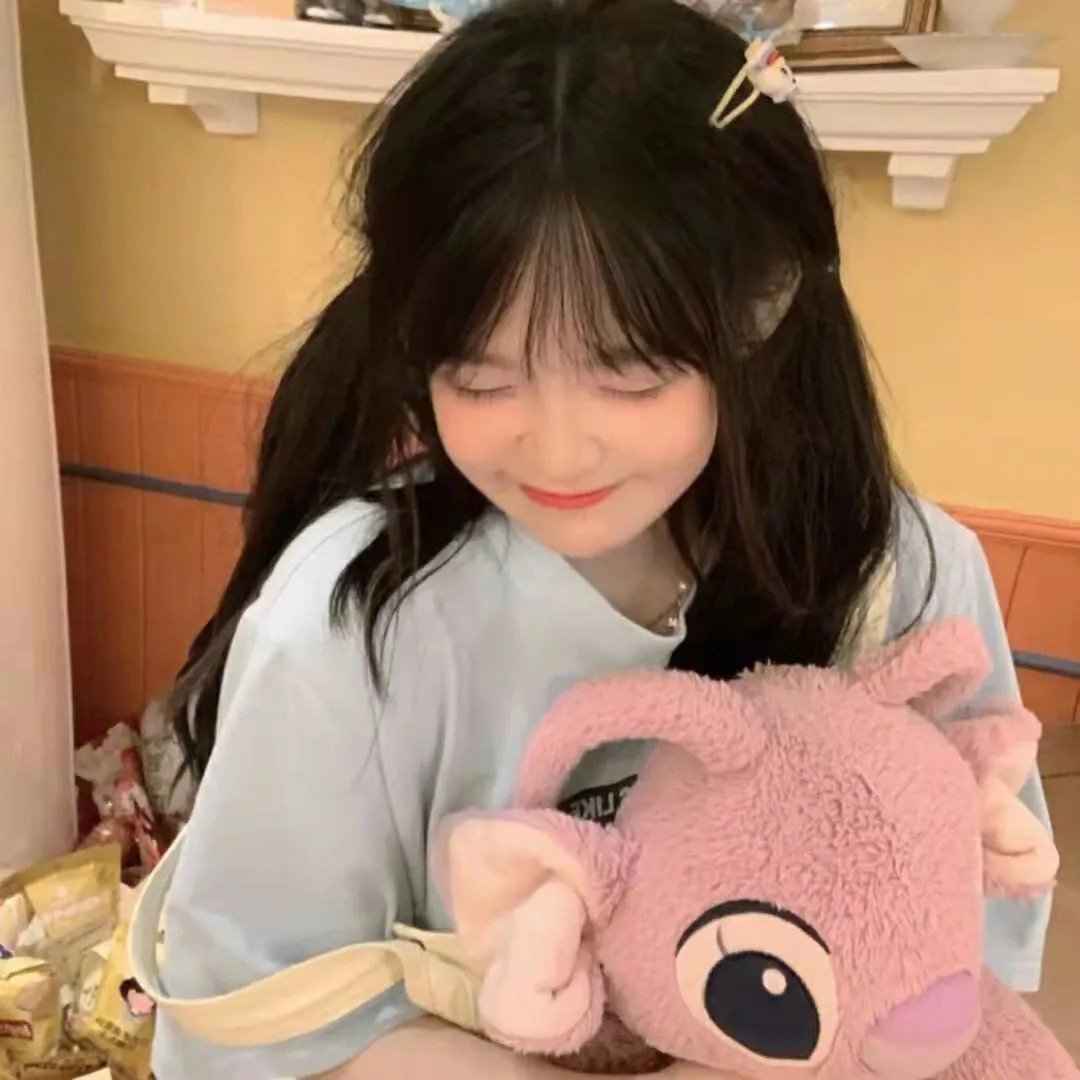 我和花花公子的地下恋情